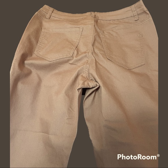 BNWT lace front ankle pants - Picture 4 of 5